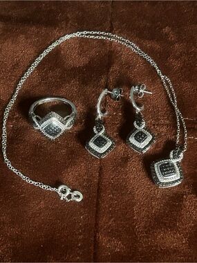JWBR Zales 925 Silver Blue & White Diamond 3PC Jewelry Set Size 7 11grams